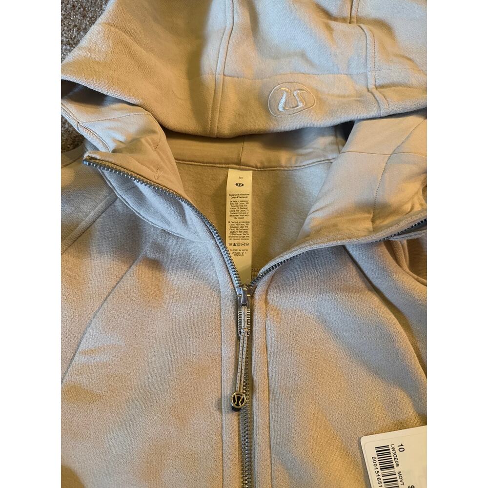 LULULEMON SCUBA CROPPED HOODIE- NEW, size 10 - Picture 2 of 3